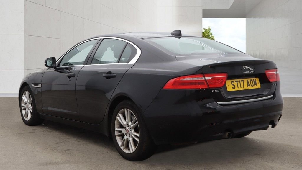 Used Jaguar XE 2017 for sale - 78167266: Photo 6
