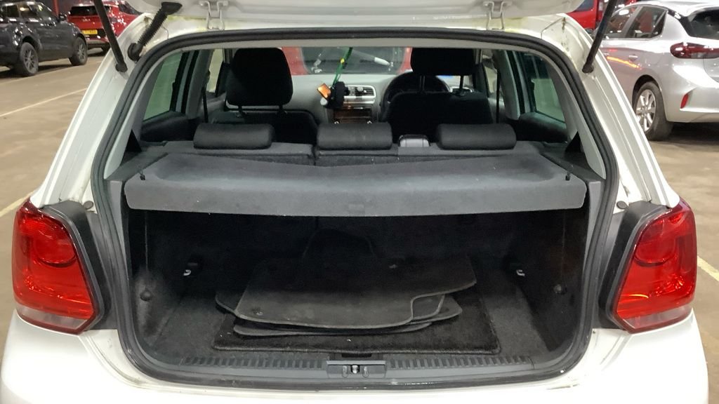 Used Volkswagen Polo 2013 for sale - 77437052: Photo 11