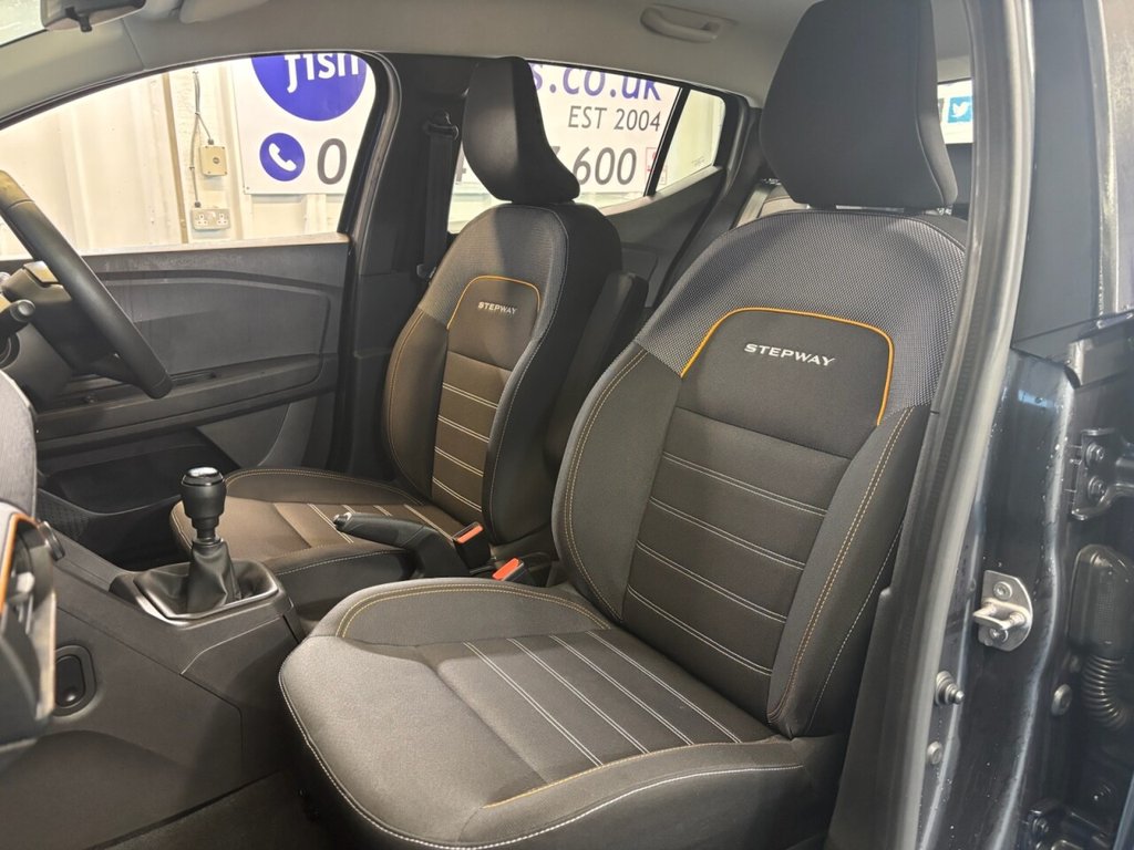 Used Dacia Sandero Stepway 2021 for sale - 77072767: Photo 28