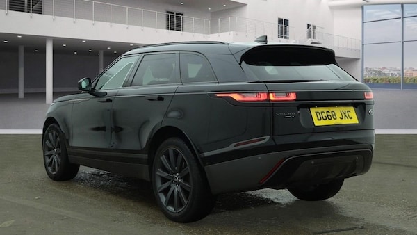 Used Land Rover Range Rover Velar 2018 for sale - 76210651: Photo 2