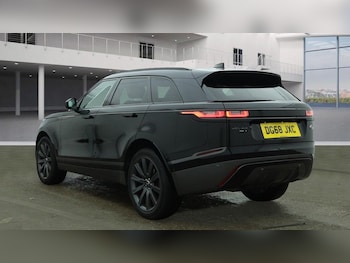 Used Land Rover Range Rover Velar 2018 for sale - 76210651: Photo 2