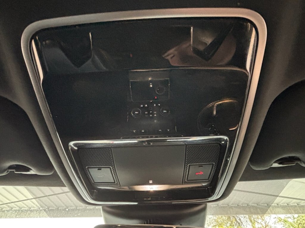 Used Land Rover Range Rover Velar 2018 for sale - 76210651: Photo 32