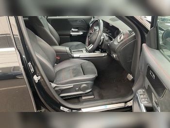 Used Mercedes-Benz EQB 2024 for sale - 79359008: Photo