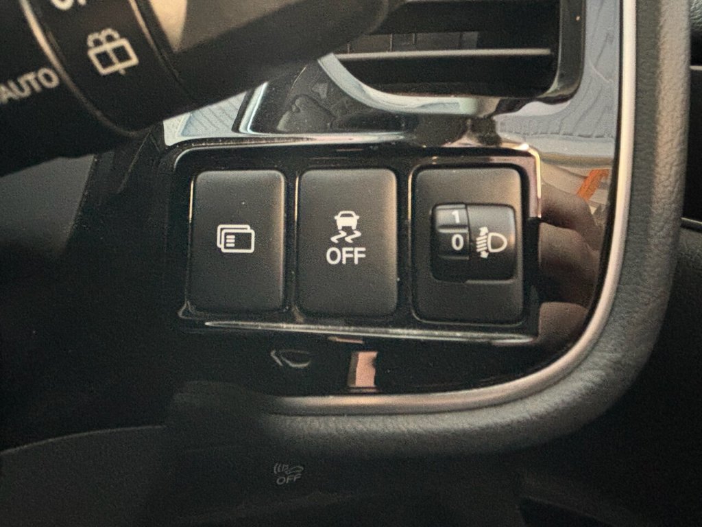Used Mitsubishi Outlander 2020 for sale - 75801226: Photo 25