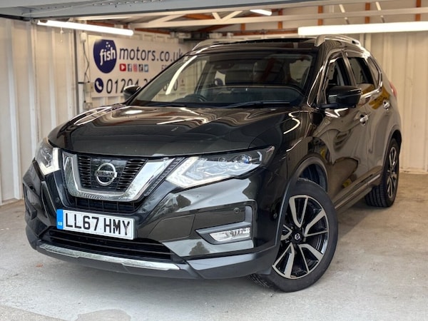 Used Nissan X-Trail 2017 for sale - 75619544: Photo 1