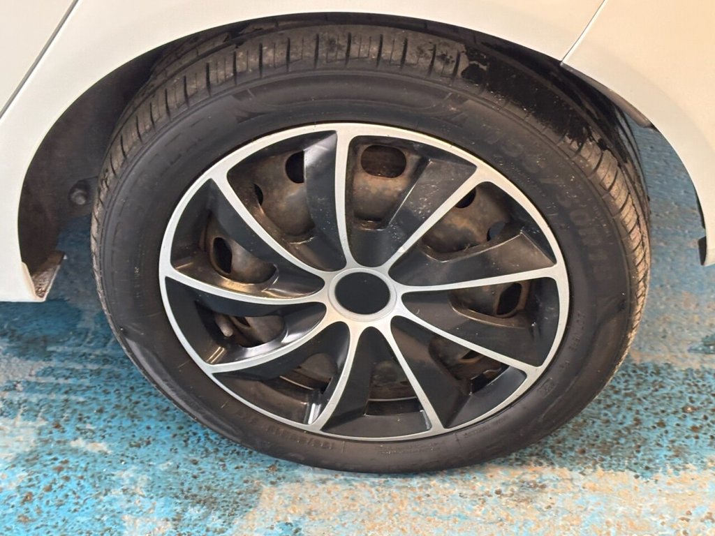 Used Ford Fiesta 2012 for sale - 76203249: Photo 26