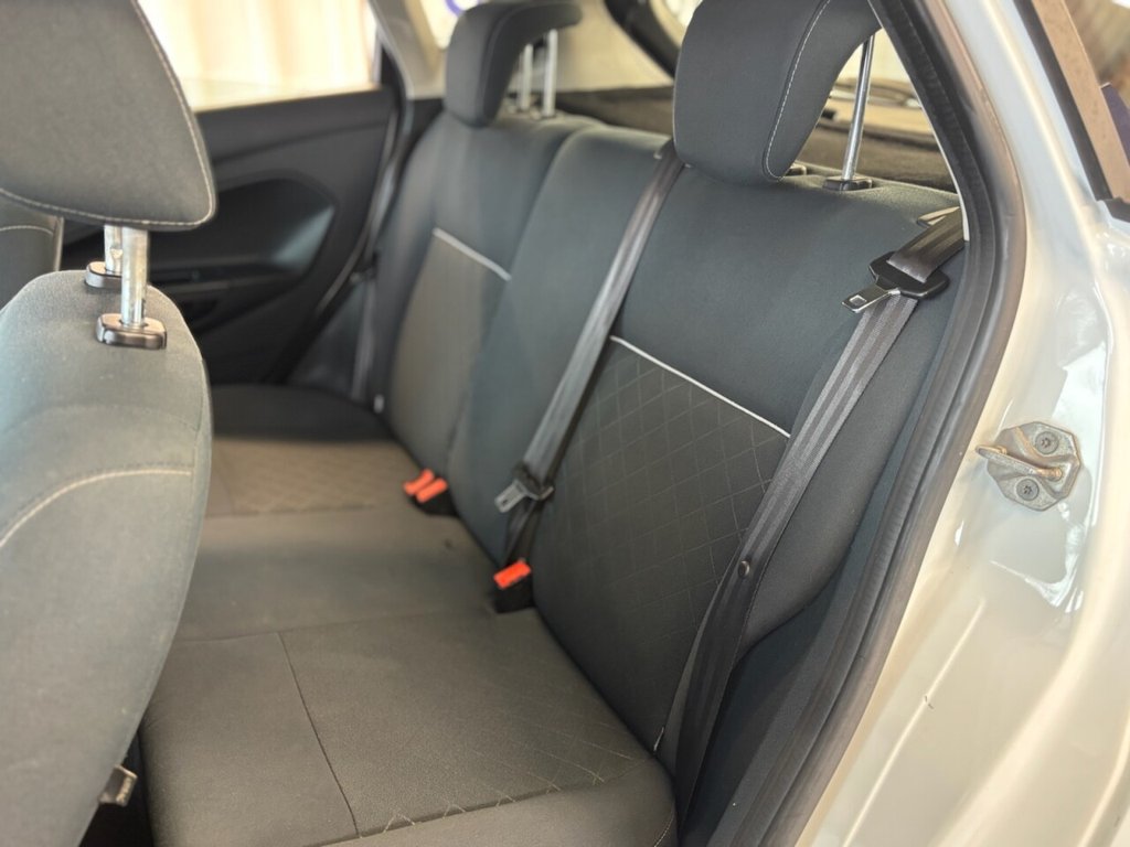 Used Ford Fiesta 2012 for sale - 76203249: Photo 32