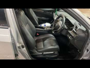 Used Honda Civic 2018 for sale - 74663247: Photo