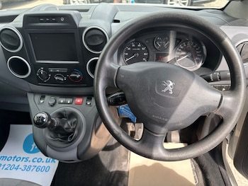 Used Peugeot Partner 2016 for sale - 75444167: Photo