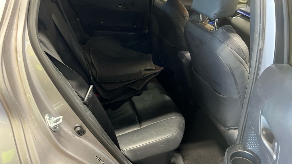 Used Toyota C-HR 2020 for sale - 76632116: Photo 11