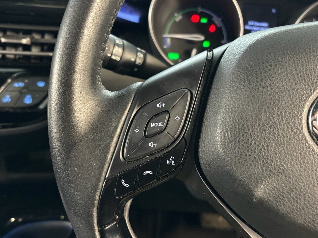 Used Toyota C-HR 2020 for sale - 76632116: Photo 30