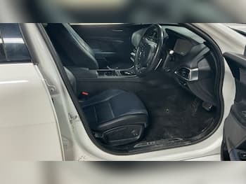 Used Jaguar XE 2019 for sale - 79871522: Photo