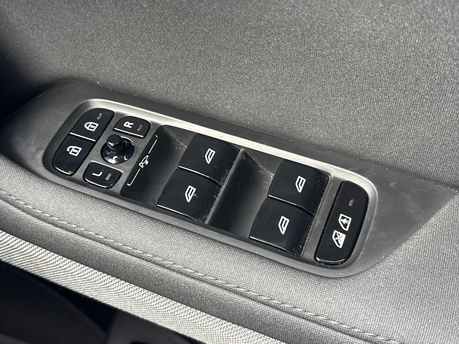 Used Polestar Polestar 2 2022 for sale - 76237036: Photo 21