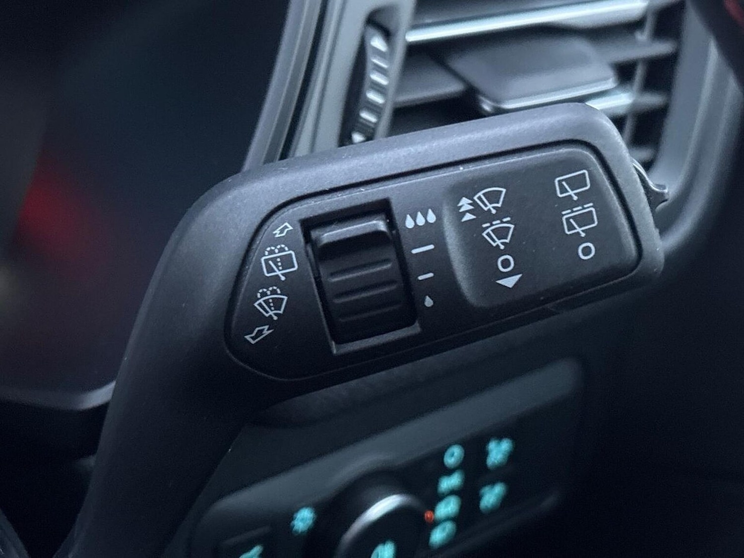 Used Ford Kuga 2025 for sale - 76893281: Photo 29