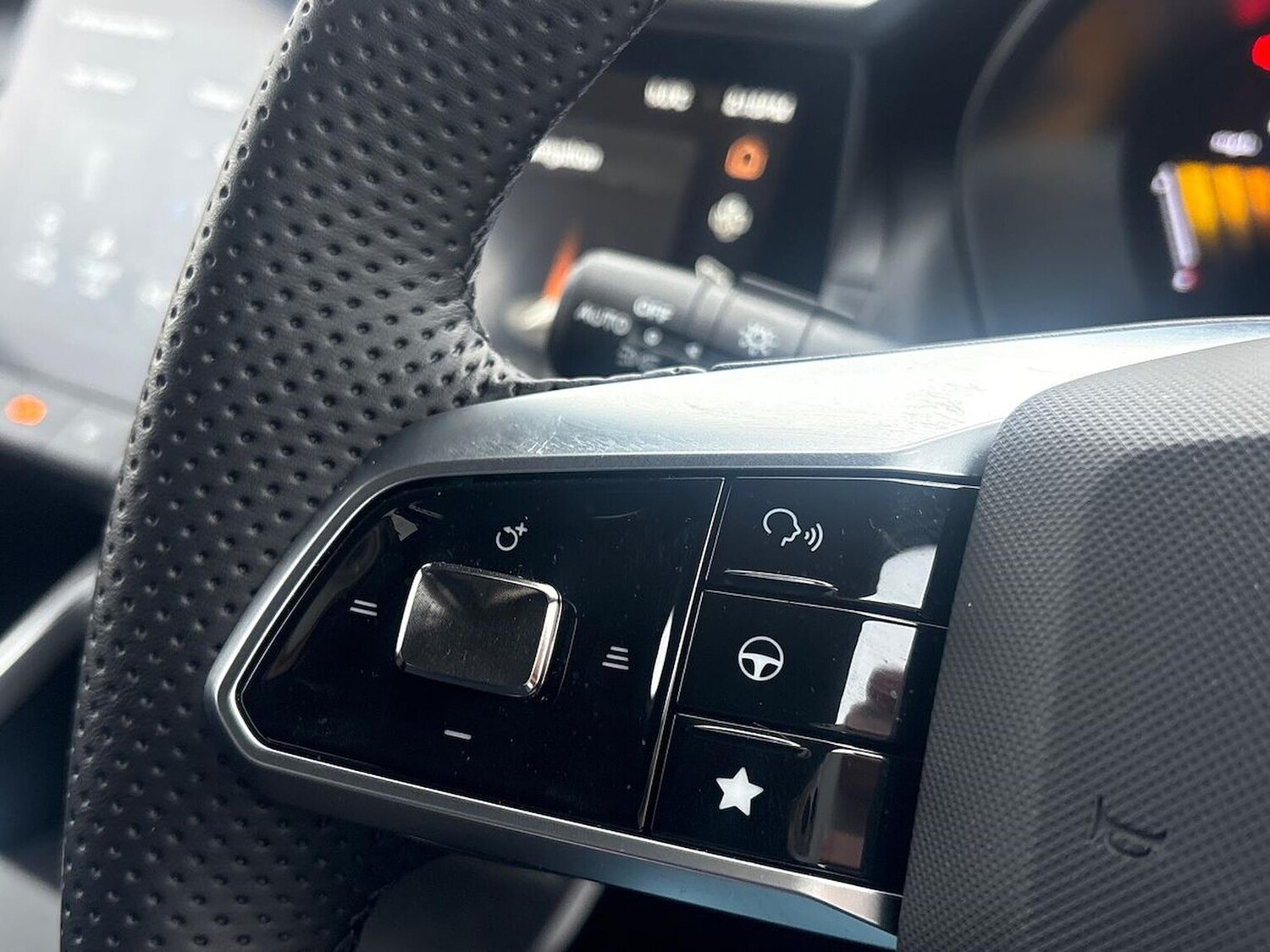 Used MG MG ZS 2025 for sale - 77033475: Photo 28