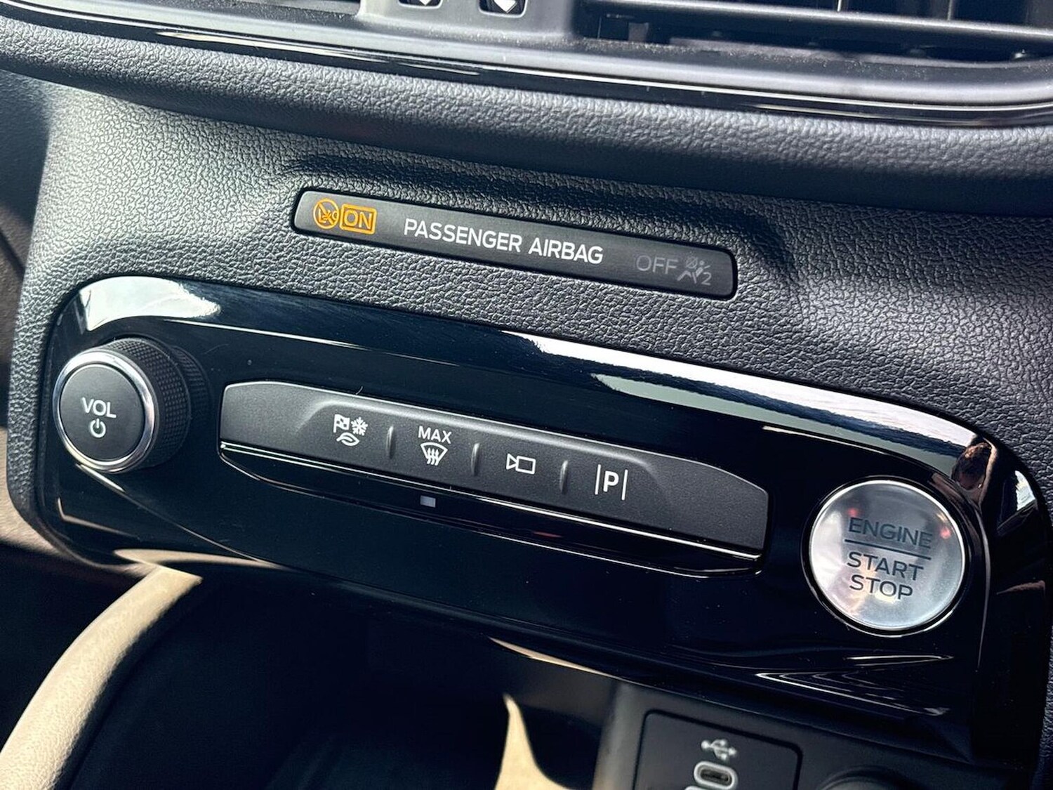 Used Ford Kuga 2024 for sale - 77489099: Photo 39