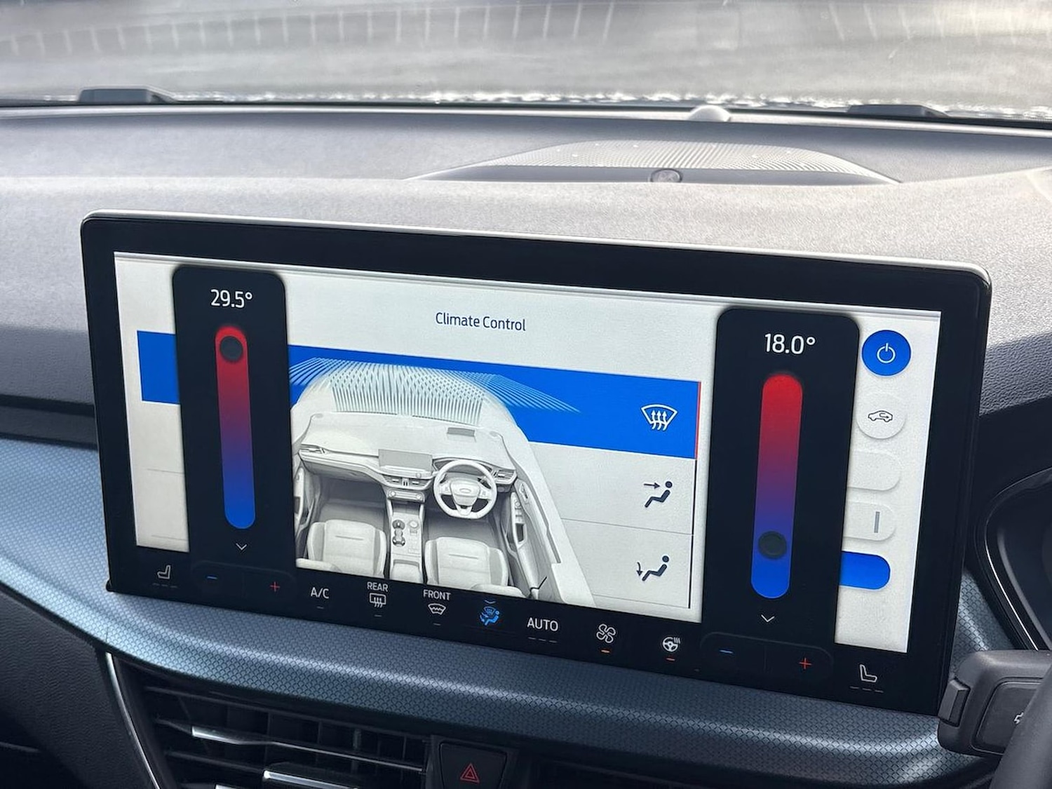 Used Ford Focus 2022 for sale - 76618521: Photo 12