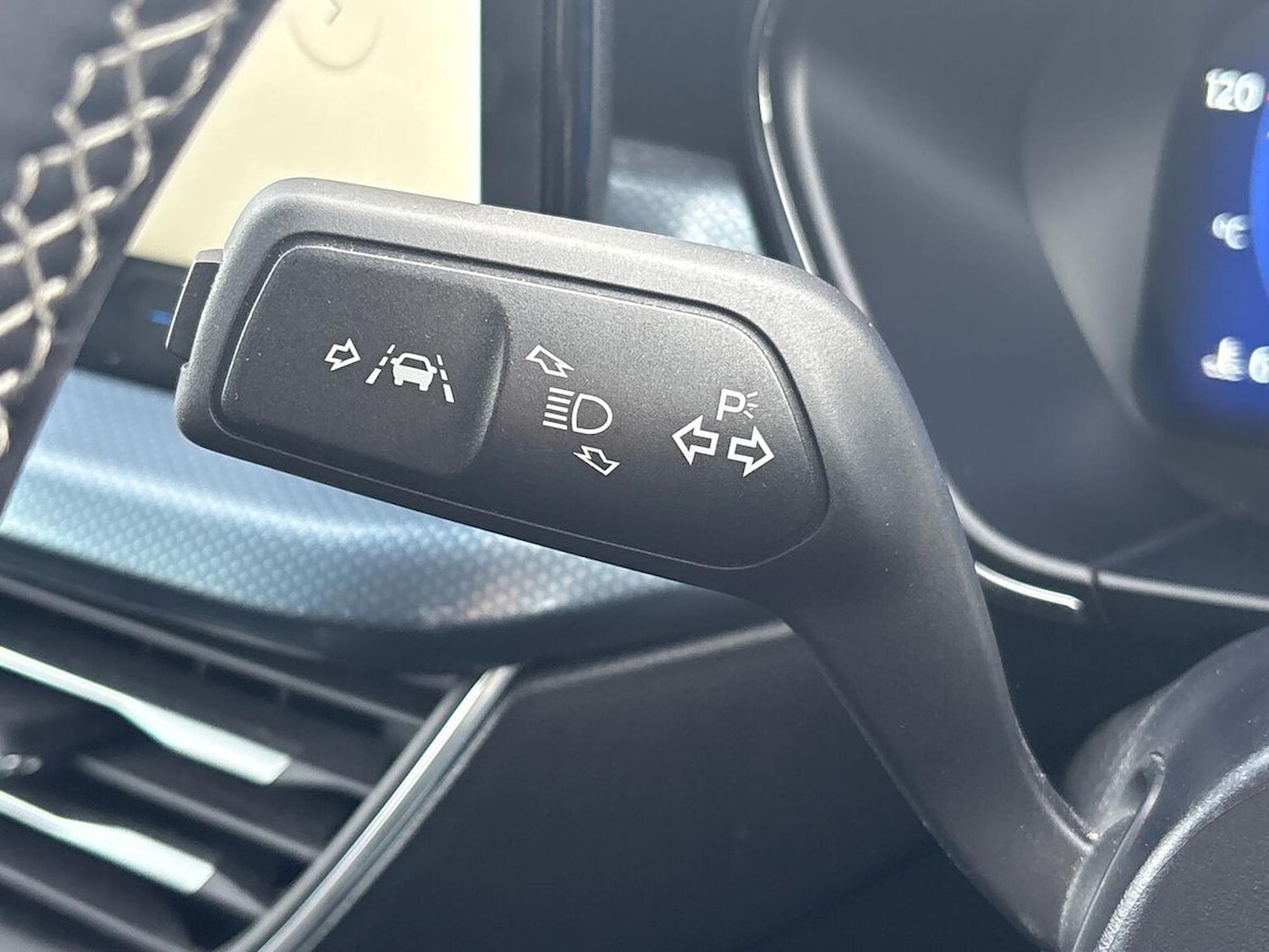 Used Ford Focus 2022 for sale - 76618521: Photo 28