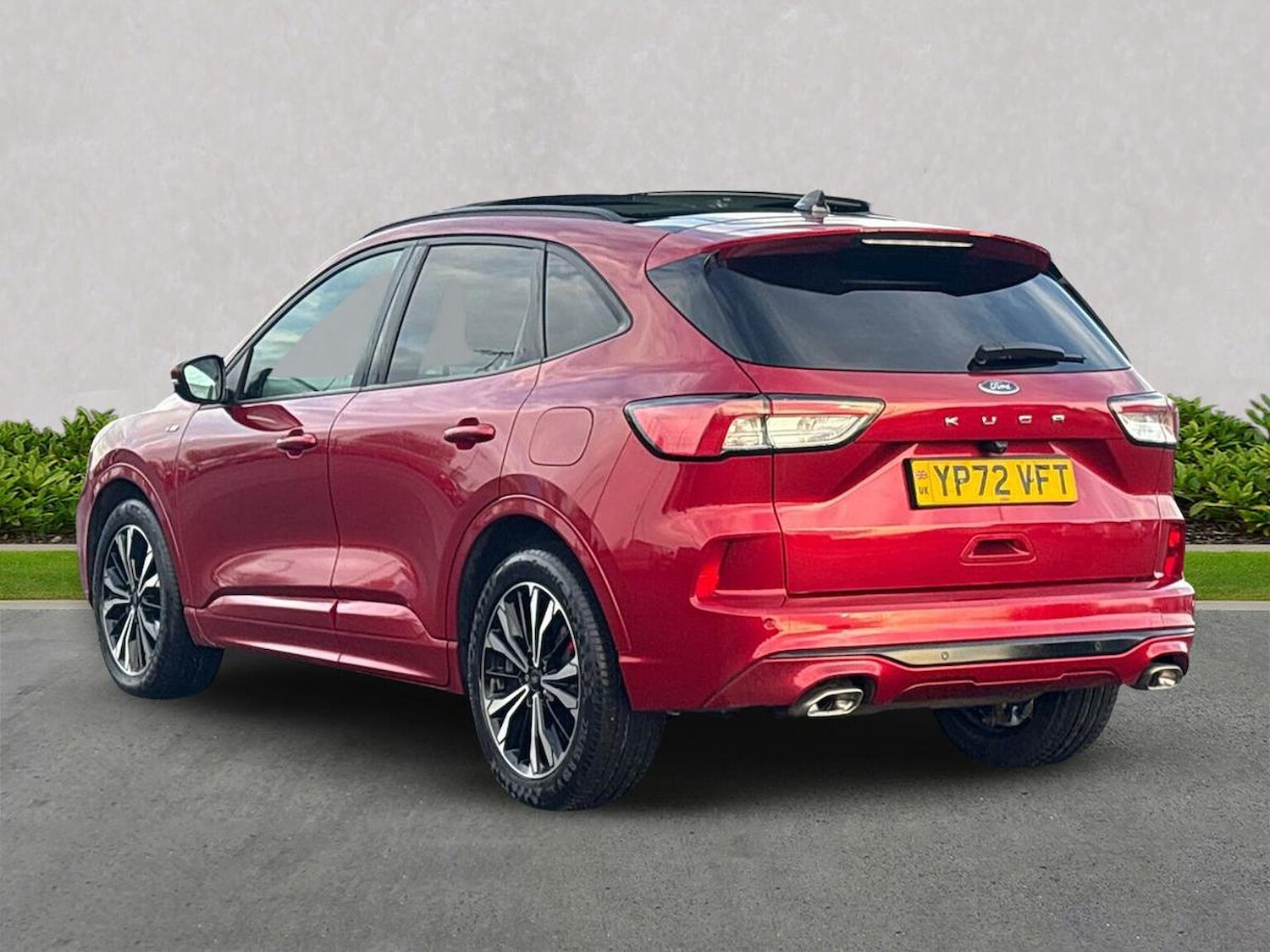 Used Ford Kuga 2022 for sale - 76830665: Photo 2