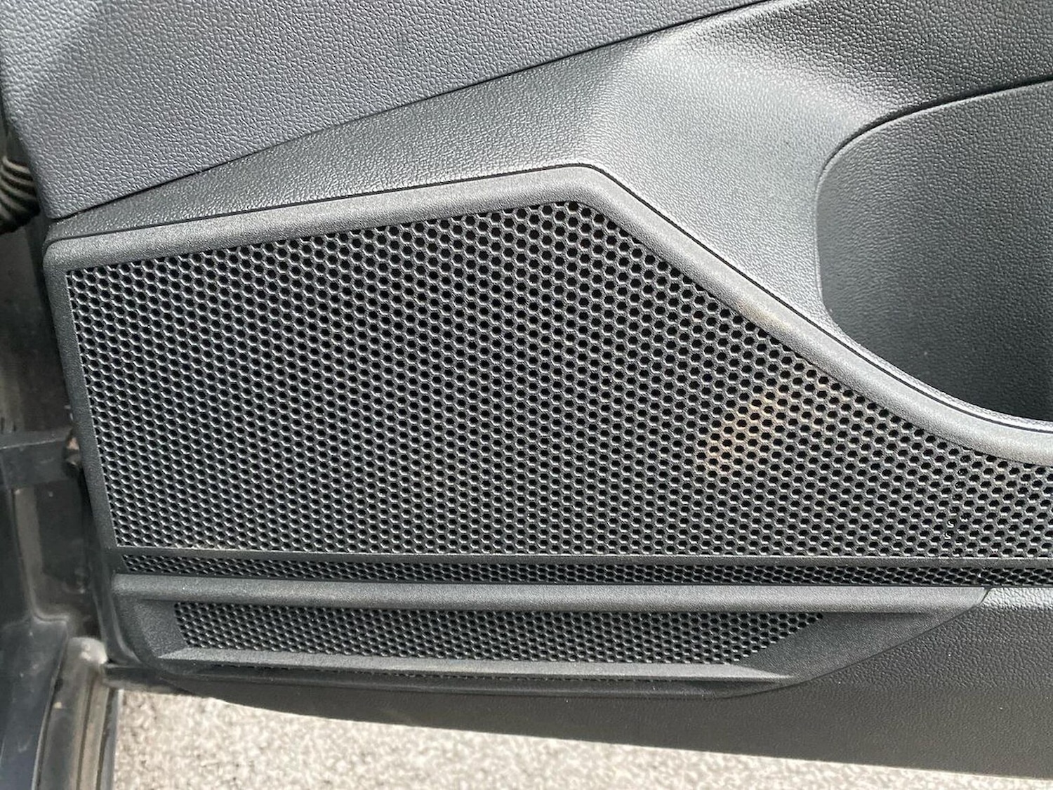 Used Volkswagen T-Cross 2020 for sale - 77775180: Photo 31