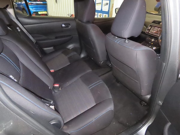 Used Nissan Leaf 2020 for sale - 76275126: Photo 10
