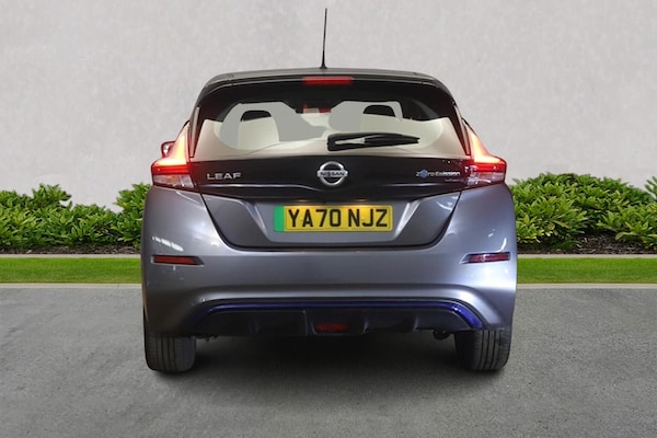 Used Nissan Leaf 2020 for sale - 76275126: Photo 4
