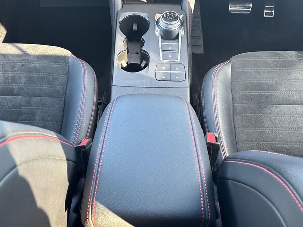 Used Ford Kuga 2023 for sale - 75744849: Photo 13