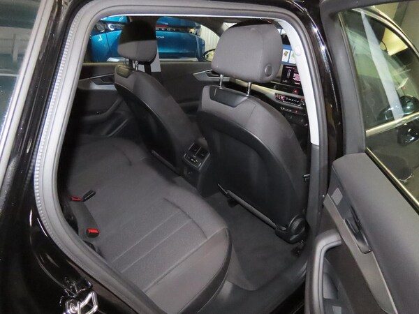 Used Audi A4 2023 for sale - 76231760: Photo 10