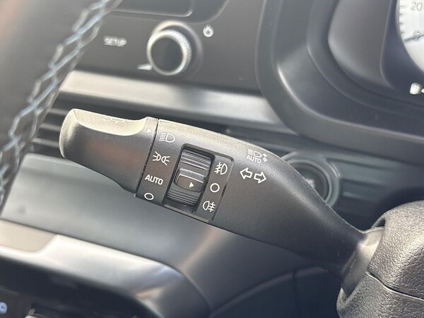 Used Hyundai i20 2023 for sale - 76149503: Photo 27