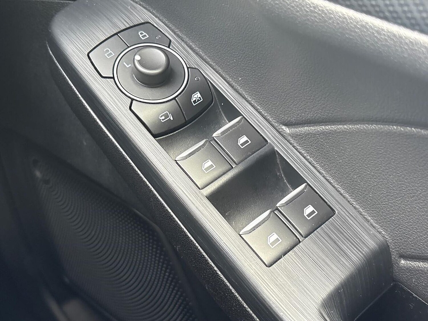 Used Ford Kuga 2023 for sale - 75906857: Photo 21