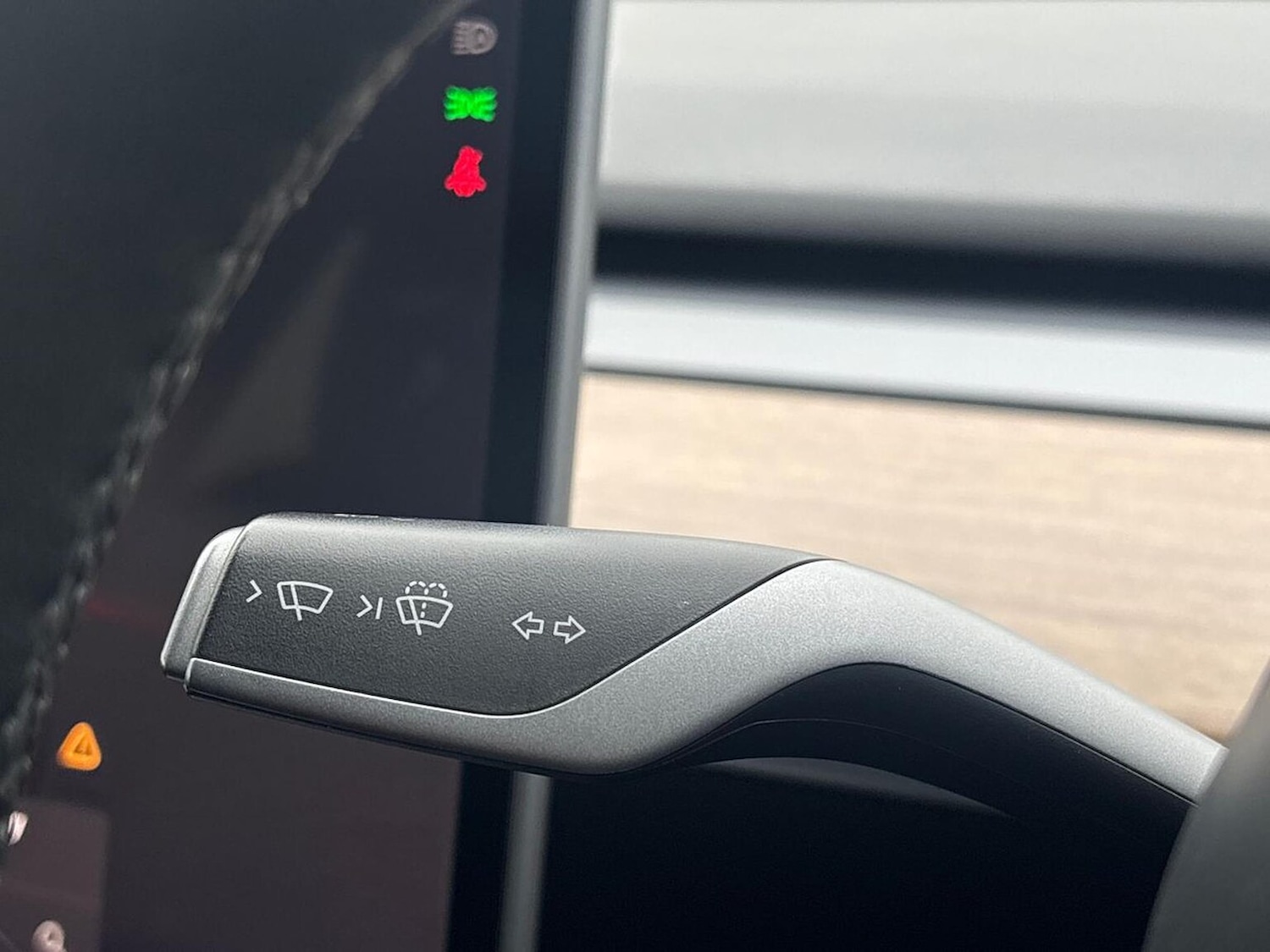 Used Tesla Model Y 2024 for sale - 76182503: Photo 28