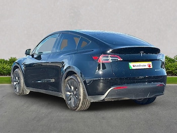 Used Tesla Model Y 2024 for sale - 76182503: Photo 2