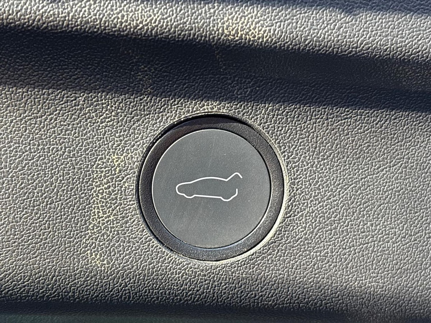 Used Tesla Model Y 2024 for sale - 76182503: Photo 45