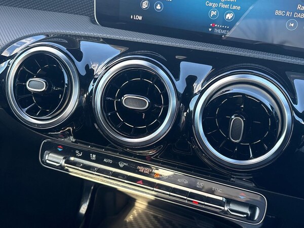 Used Mercedes-Benz A-Class 2019 for sale - 76193149: Photo 12