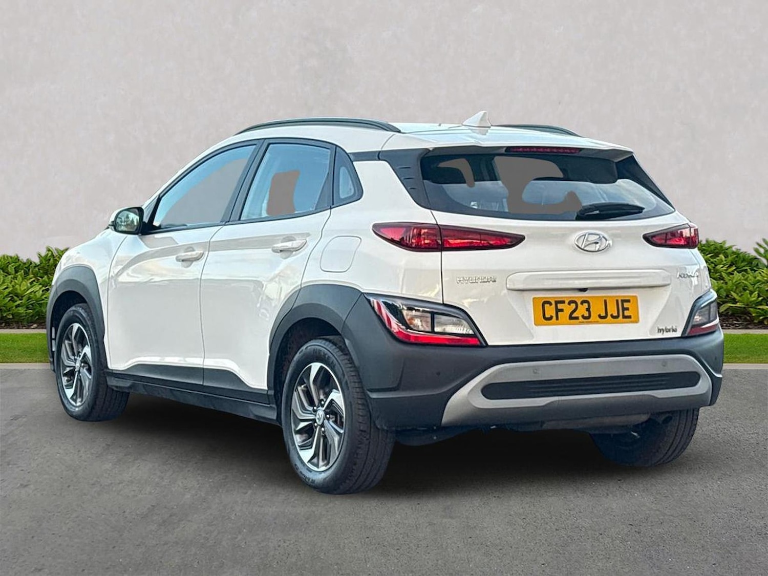 Used Hyundai KONA 2023 for sale - 76324664: Photo 2