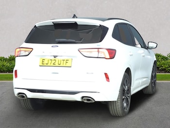 Used Ford Kuga 2023 for sale - 76293116: Photo 3