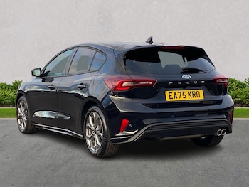 Used Ford Focus 2025 for sale - 76287266: Photo 2