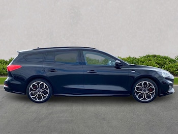 Used Ford Focus 2022 for sale - 79335410: Photo