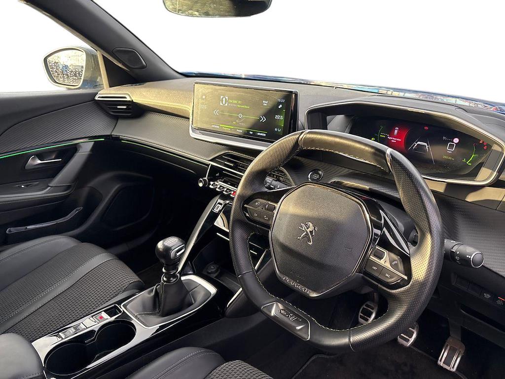 Used Peugeot 2008 2023 for sale - 76924637: Photo 15