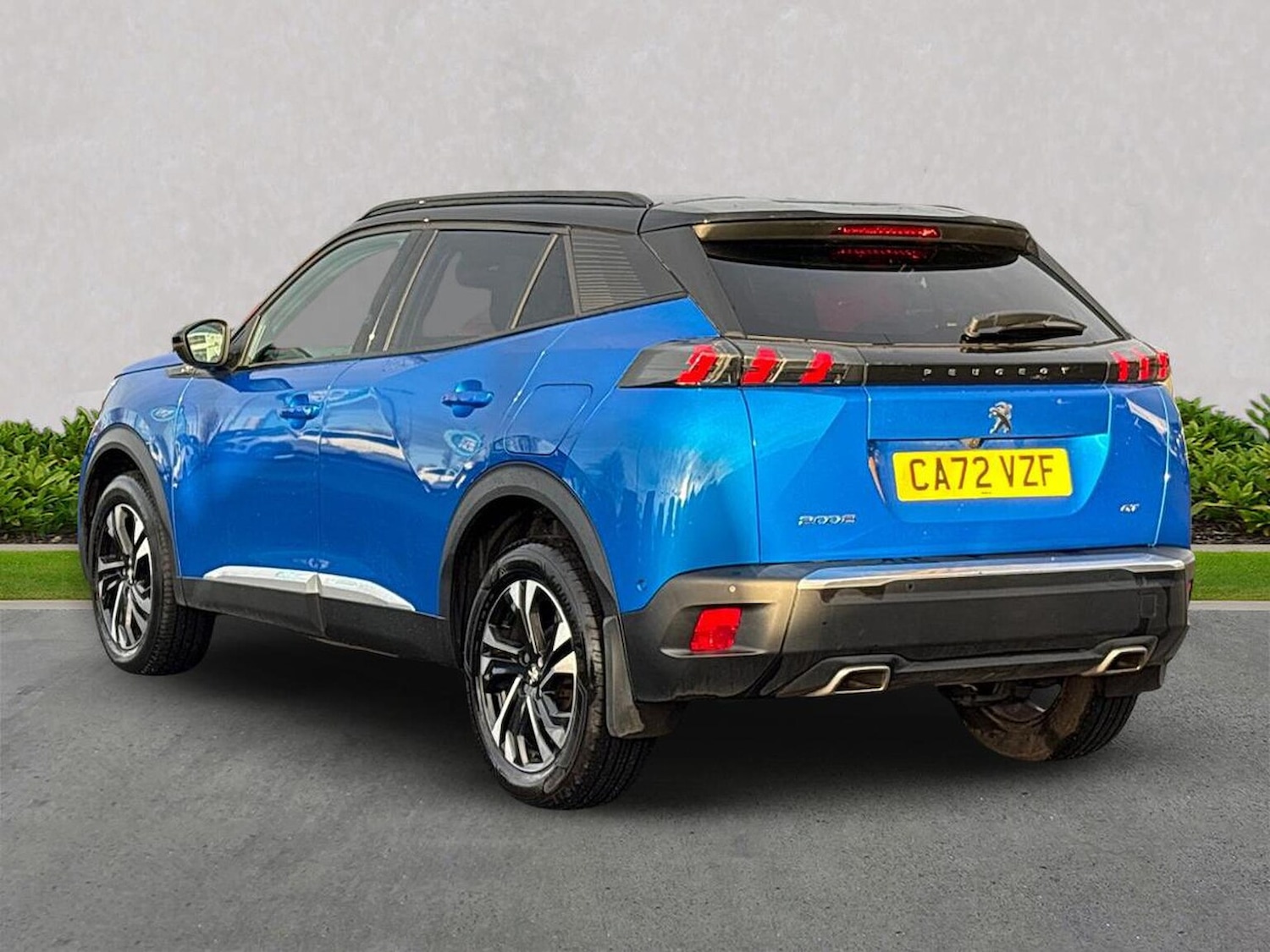 Used Peugeot 2008 2023 for sale - 76924637: Photo 2