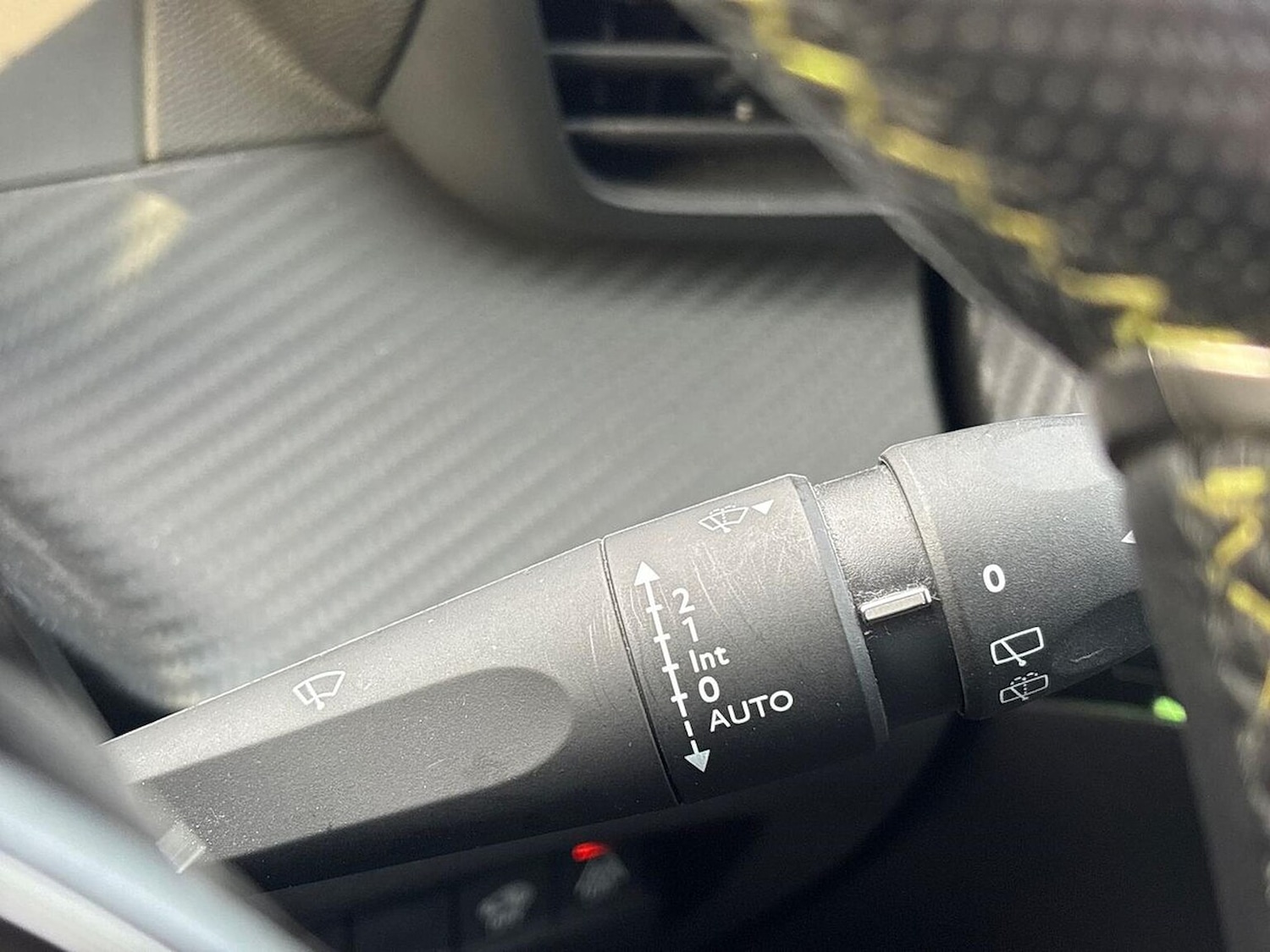 Used Peugeot 2008 2023 for sale - 76924637: Photo 29