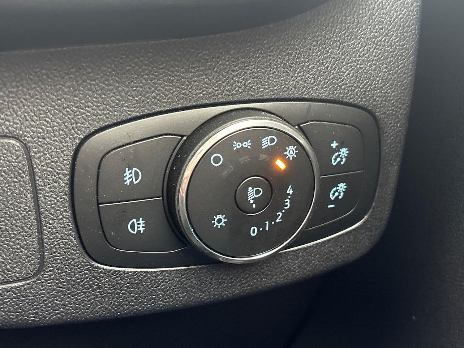 Used Ford Puma 2023 for sale - 76490808: Photo 24