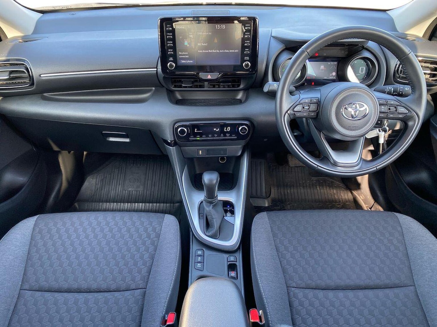 Used Toyota Yaris 2023 for sale - 78194655: Photo 10