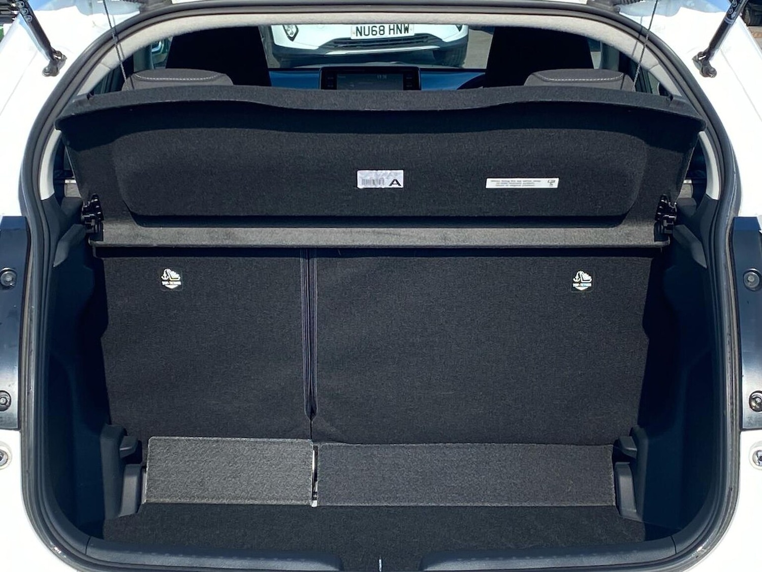 Used Toyota Yaris 2023 for sale - 78194655: Photo 19