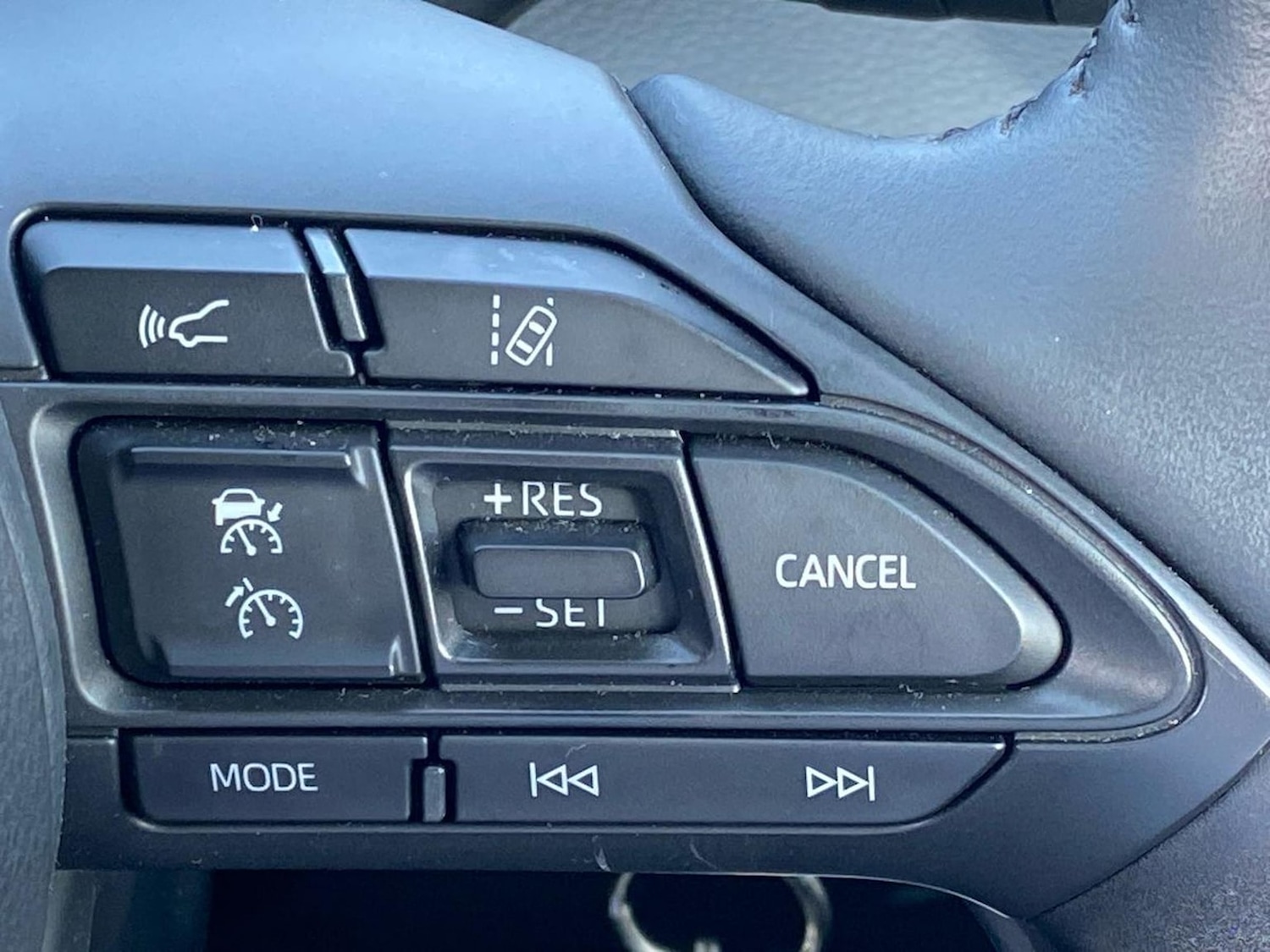 Used Toyota Yaris 2023 for sale - 78194655: Photo 29