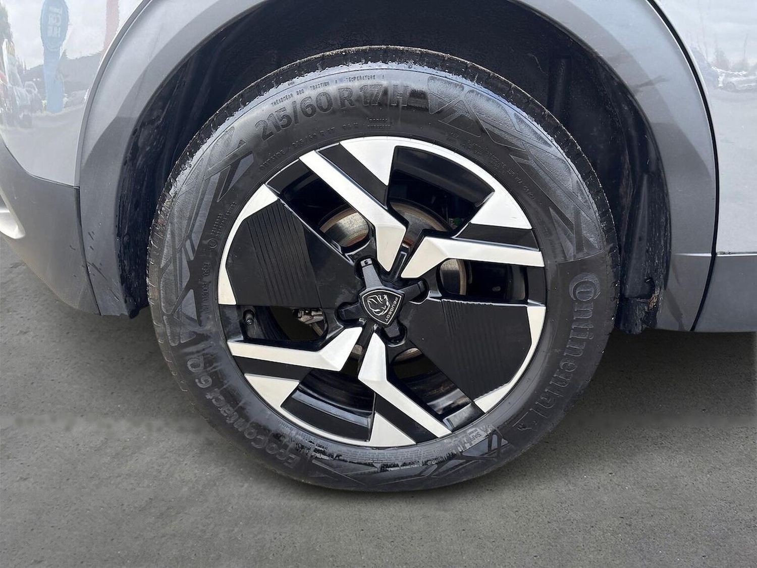 Used Peugeot 2008 2024 for sale - 76809398: Photo 6