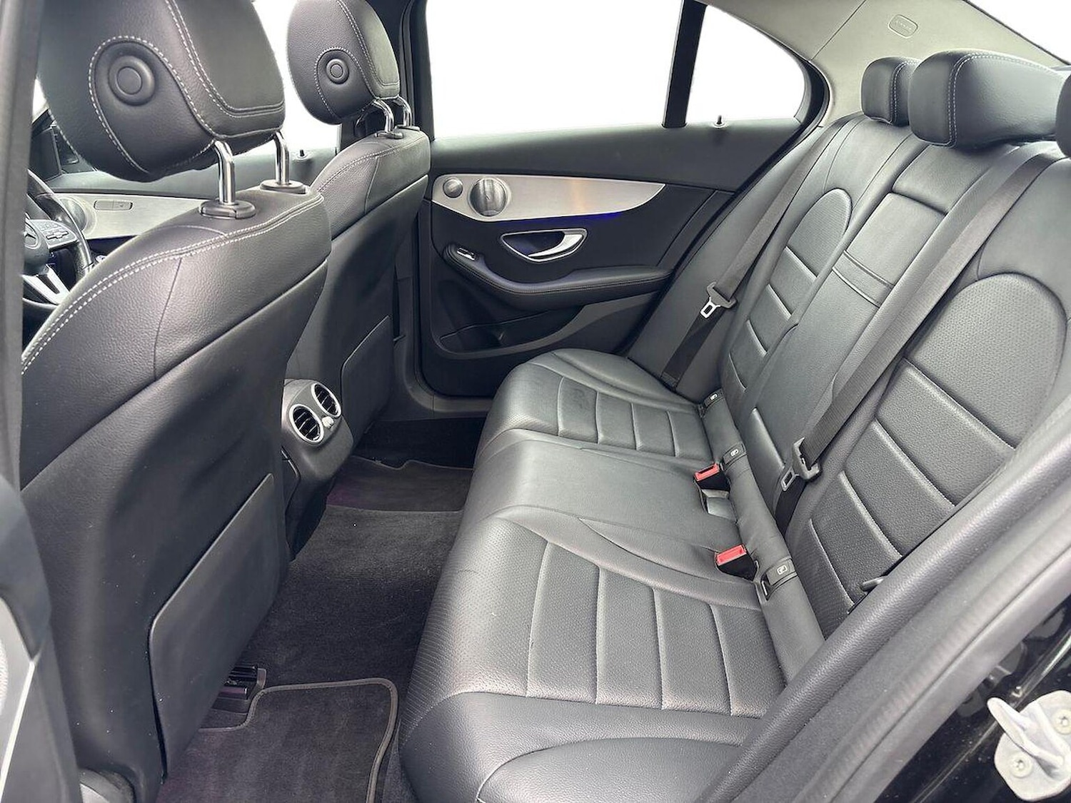 Used Mercedes-Benz C Class 2019 for sale - 77024279: Photo 17