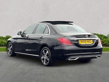 Used Mercedes-Benz C Class 2019 for sale - 77024279: Photo