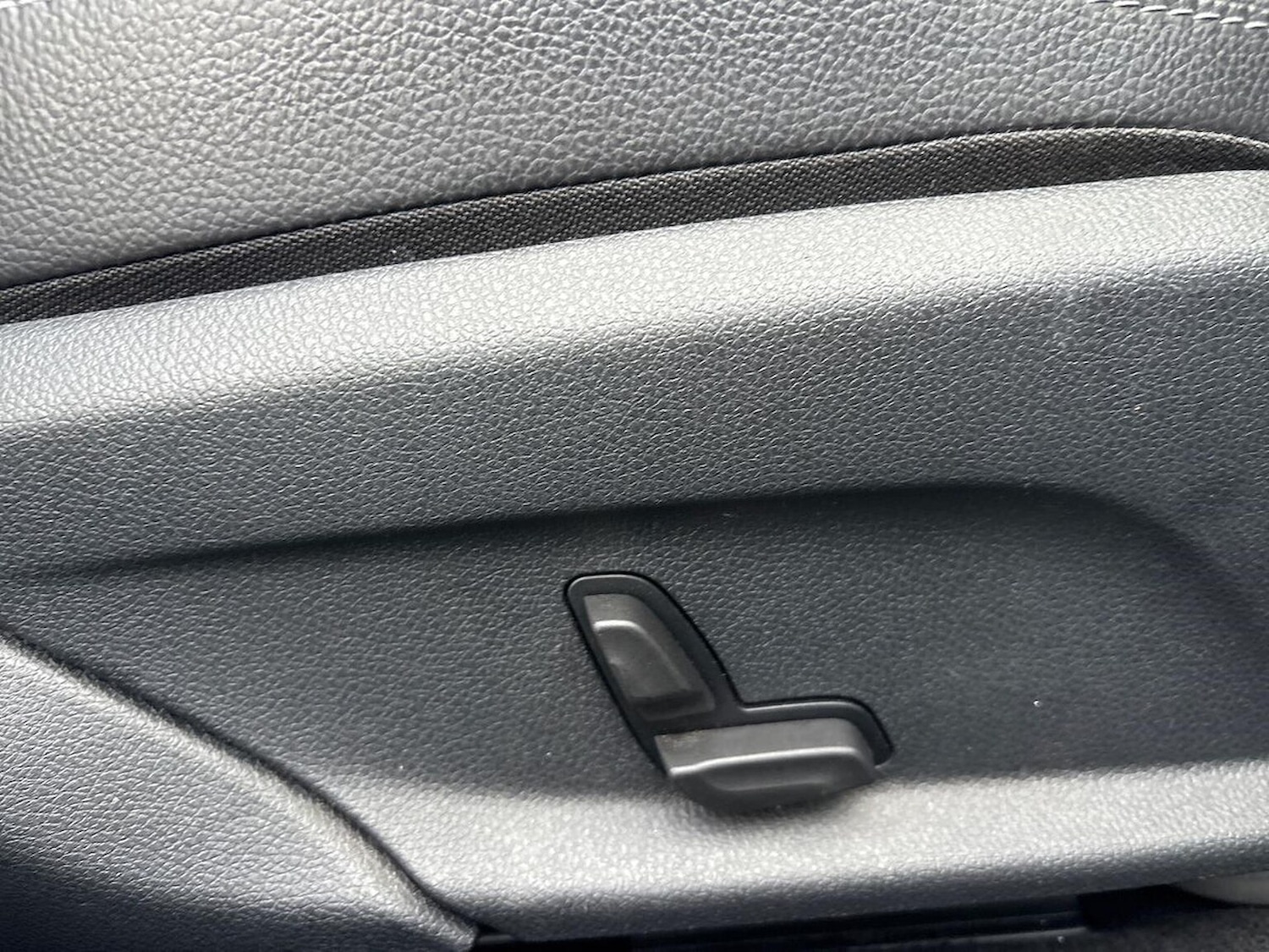 Used Mercedes-Benz C Class 2019 for sale - 77024279: Photo 31