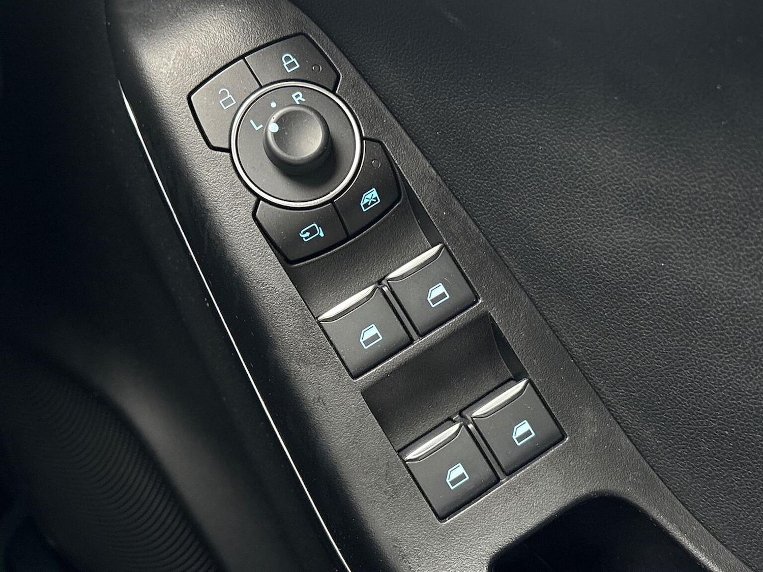 Used Ford Puma 2023 for sale - 76541879: Photo 20